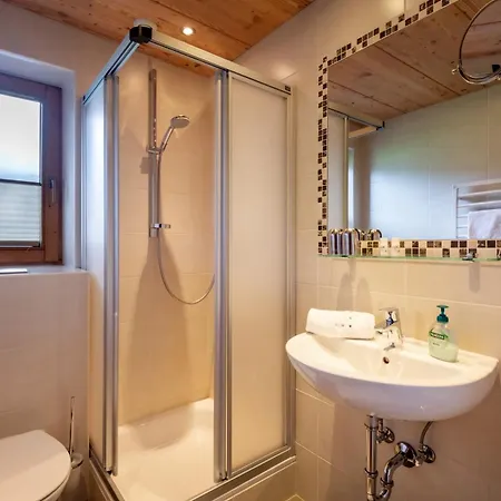 Appartement Haus Schroll à Ried im Zillertal Extérieur photo