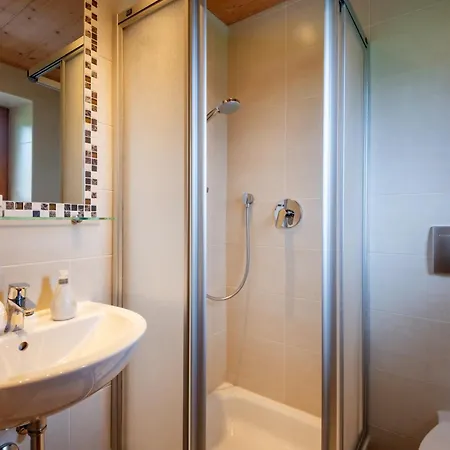 Appartement Haus Schroll à Ried im Zillertal Extérieur photo