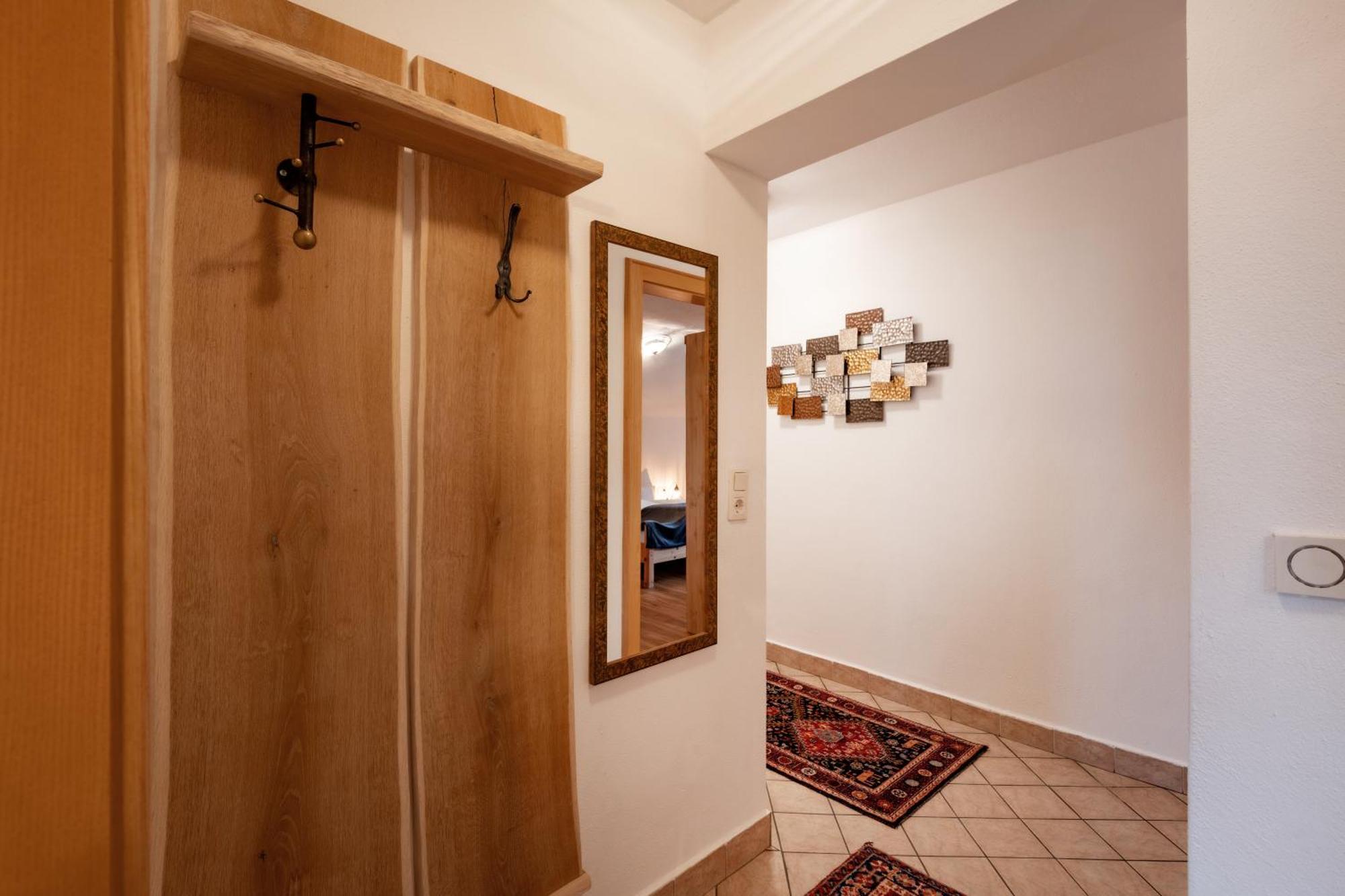 Haus Schroll