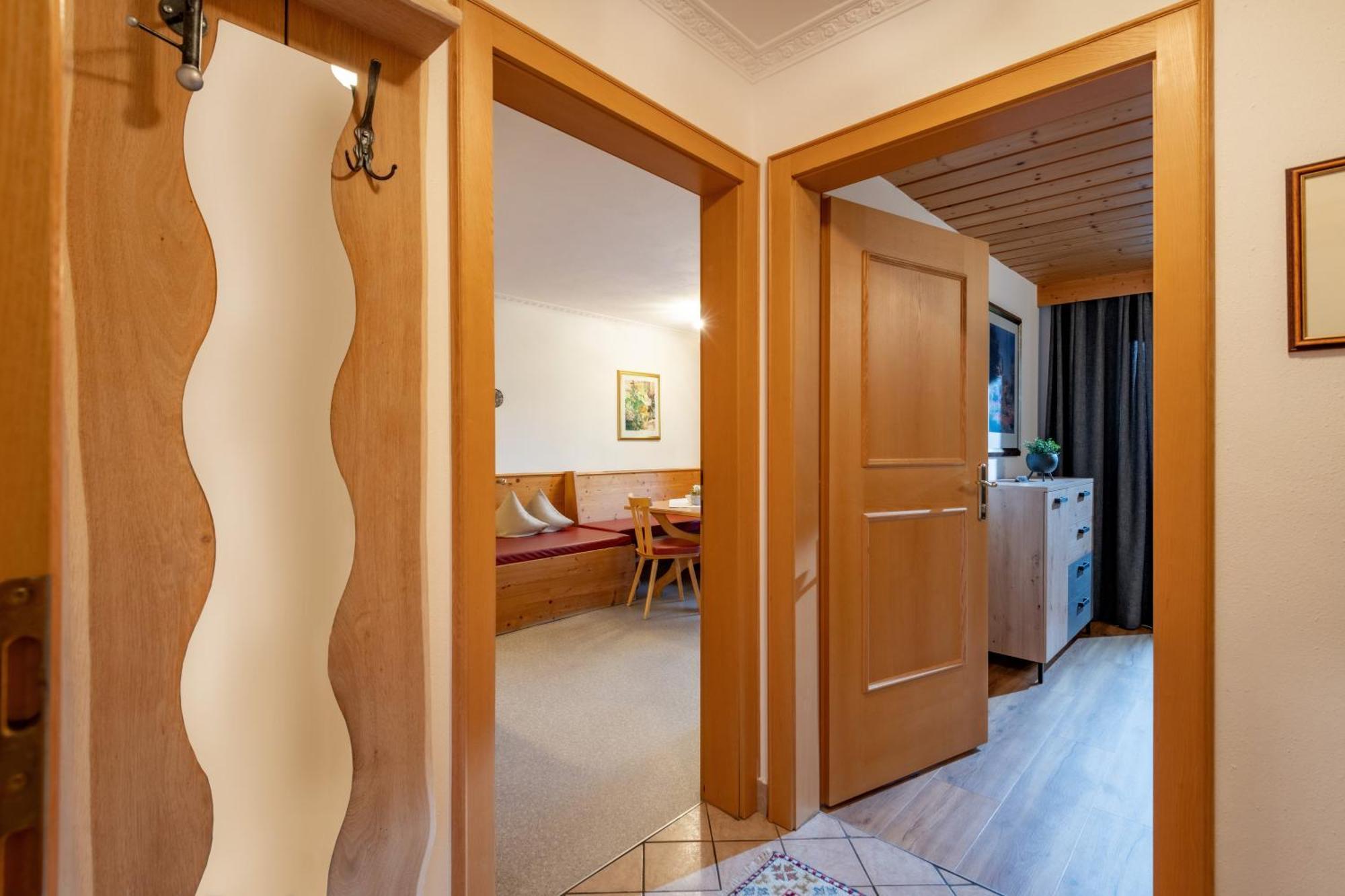 Haus Schroll
